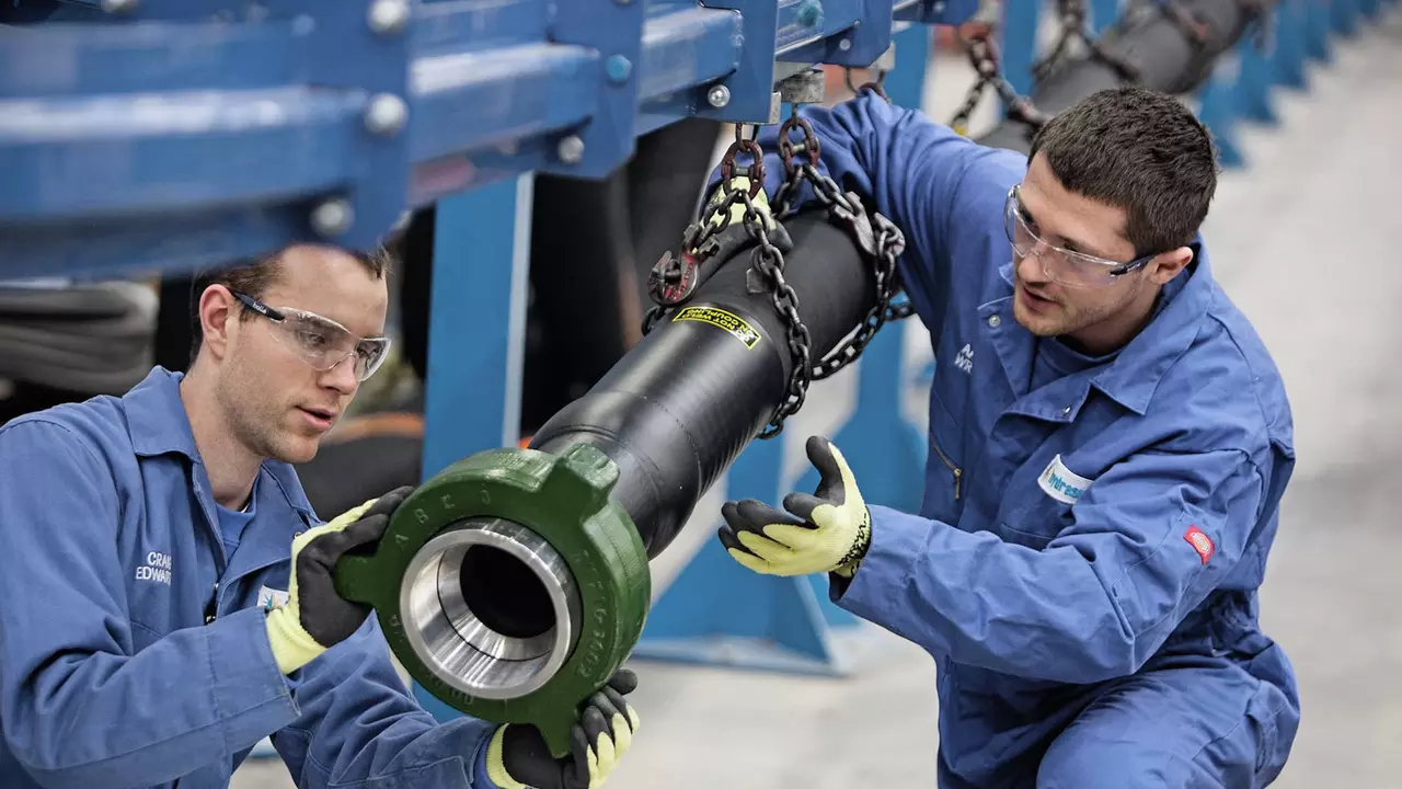 Well Intervention & Pipeline Commissioning