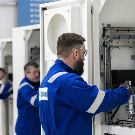 Hydrasun4324 Med Res 32